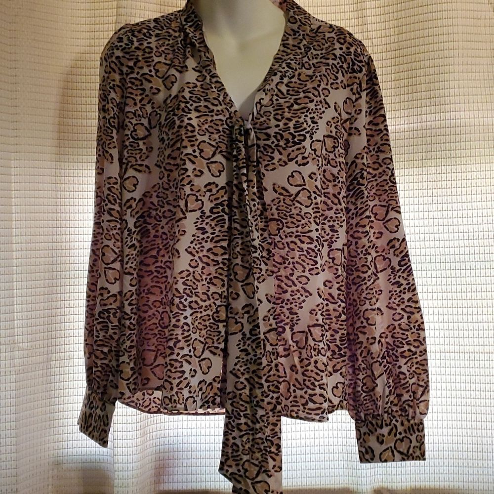COPPER & Ella animal print shirt